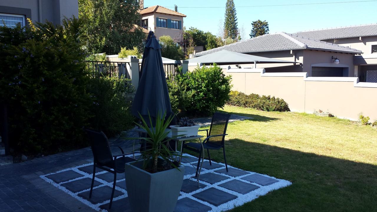 29 Carissa Street Apartment Somerset West Bagian luar foto
